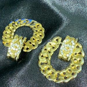 Chanel Earrings unsigned vintage